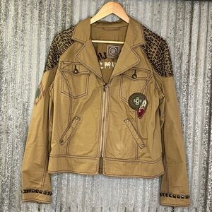 Double D Ranch Utility Jacket in Olive with Studded Details
